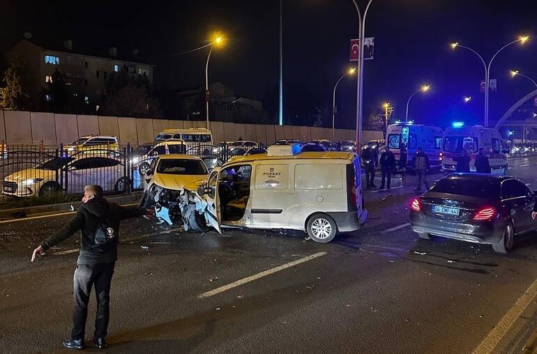 Diyarbakır’da feci kaza 1 polis şehit oldu.