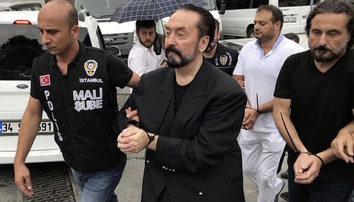 Adnan Oktar’ın aldığı 8 bin 658 yıl hapis cezası onandı