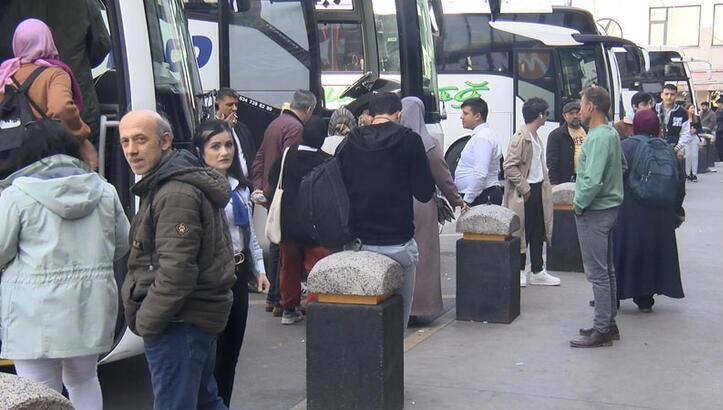 Cumhurbaşkanlığı ve Milletvekili Seçimleri İçin Otogarlarda Yoğunluk Yaşanıyor”