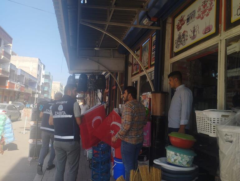 Şanlıurfa’da Zabıta Amiri Bayrak Dağıtırken Bıçaklandı