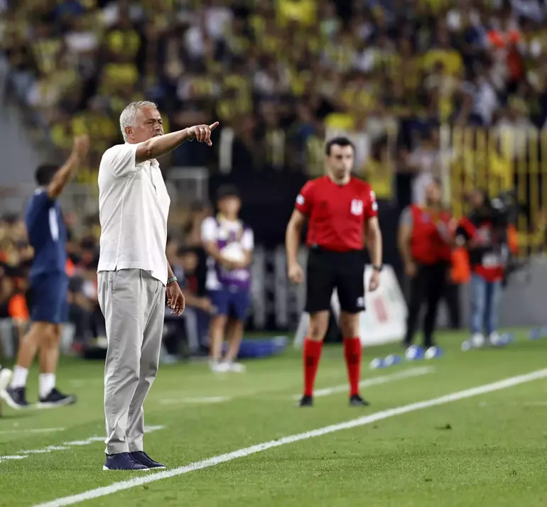 Fenerbahçe Sezona Galibiyetle Başladı: 1-0