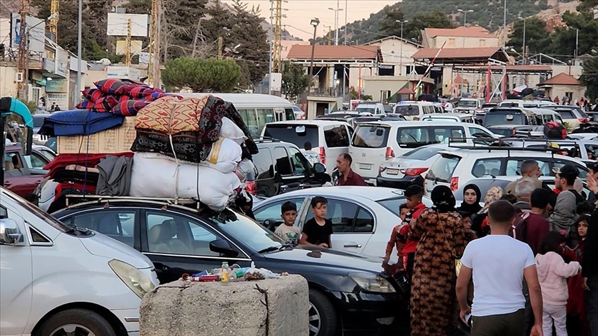 İsrail Saldırıları Lübnan’ı Yıkıma Sürükledi: Binlerce Kişi Suriye’ye Göç Ediyor