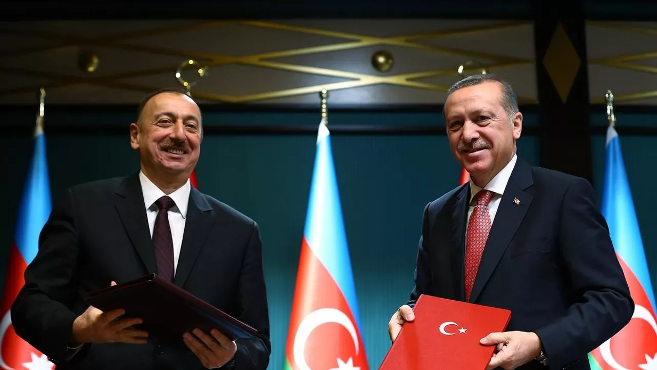 Azerbaycan Cumhurbaşkanı Aliyev’den Cumhuriyet Bayramı Mesajı: “Türkiye’nin Başarıları Bizim de Gururumuz”