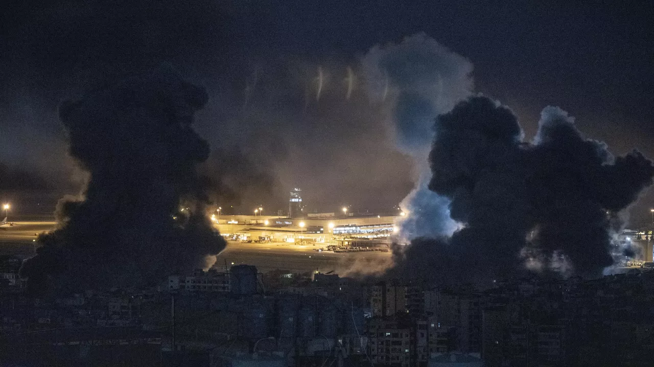 Israeli Airstrikes Target Areas Near Rafic Hariri International Airport in Beirut