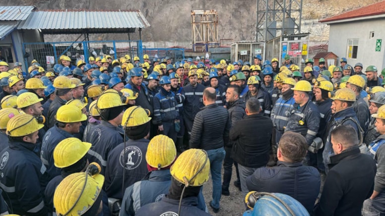 Özelleştirme Kararını Geri Çekin! Kendilerini Madene Kapattılar