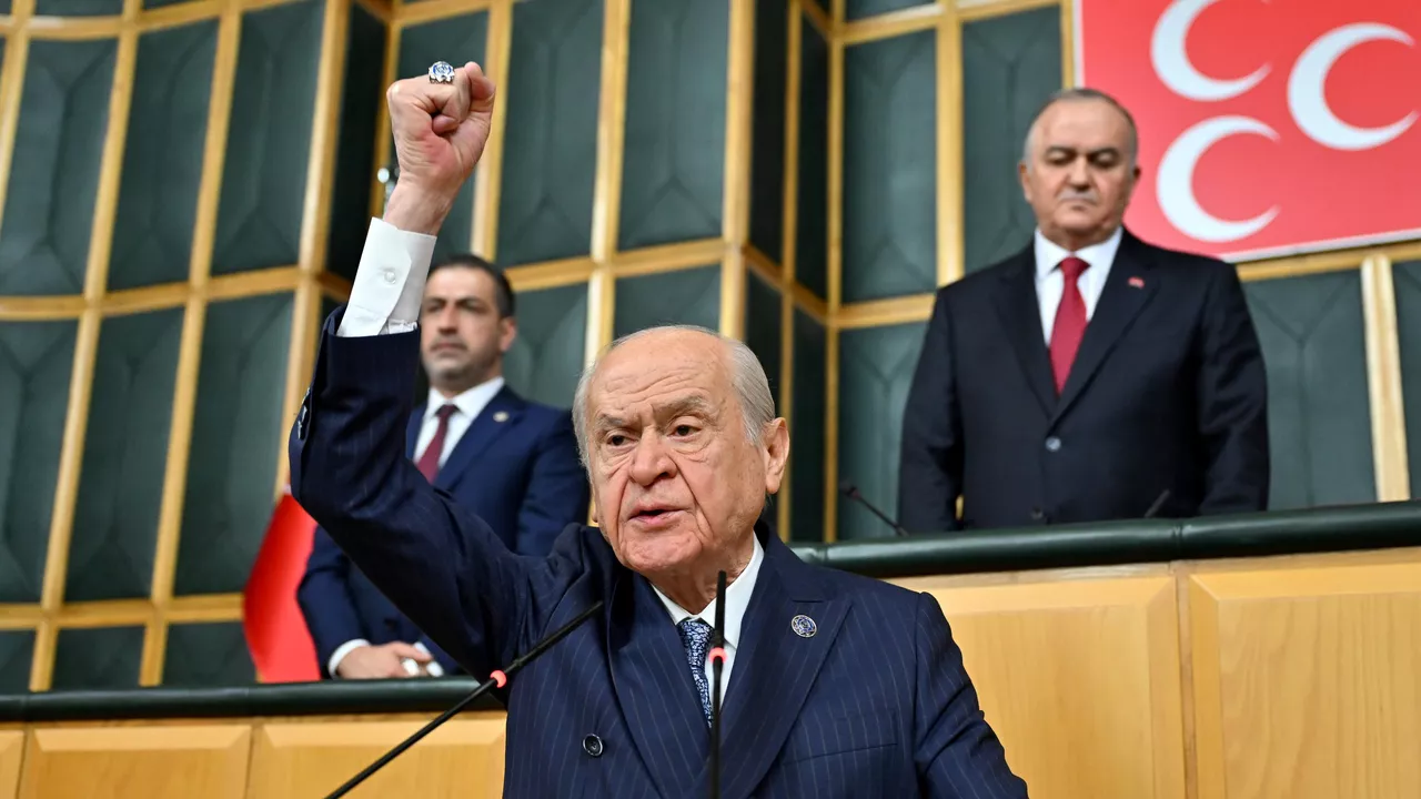 Bahçeli’den Teğmenler Hakkında Açıklama: “MSB’nin Kararına Saygı Duyuyorum”